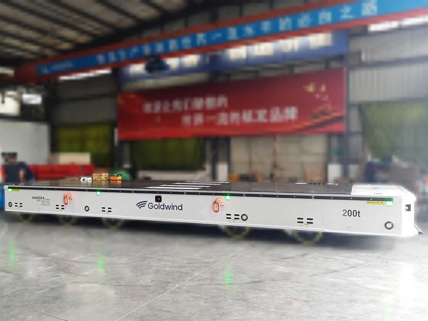 200t遥控重载运输车应用于风电机舱组成部件的转运-1