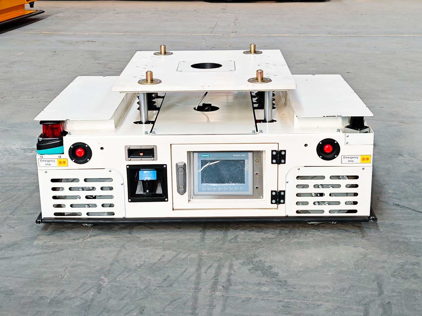 1.5t Omni-Directional AGV for Component Transportation-3